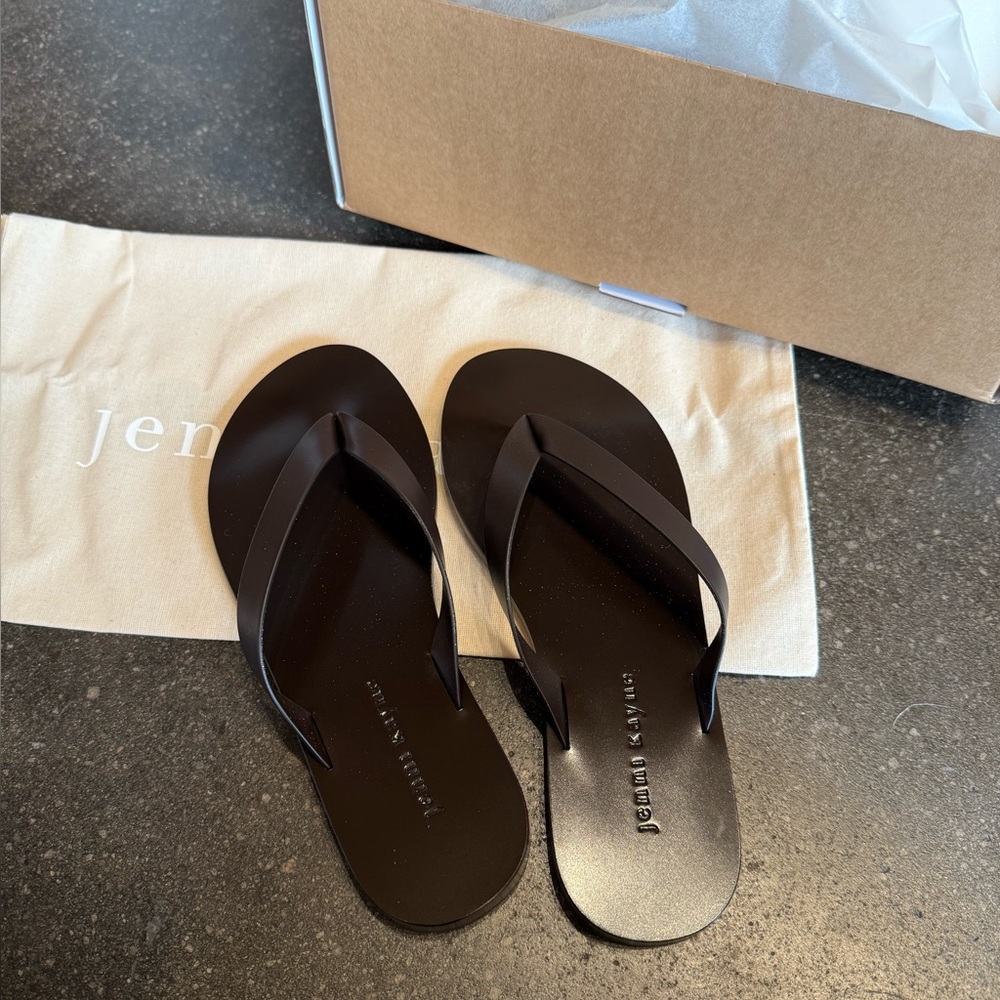 Jenni Kayne Dark Gia sandal in chocolate